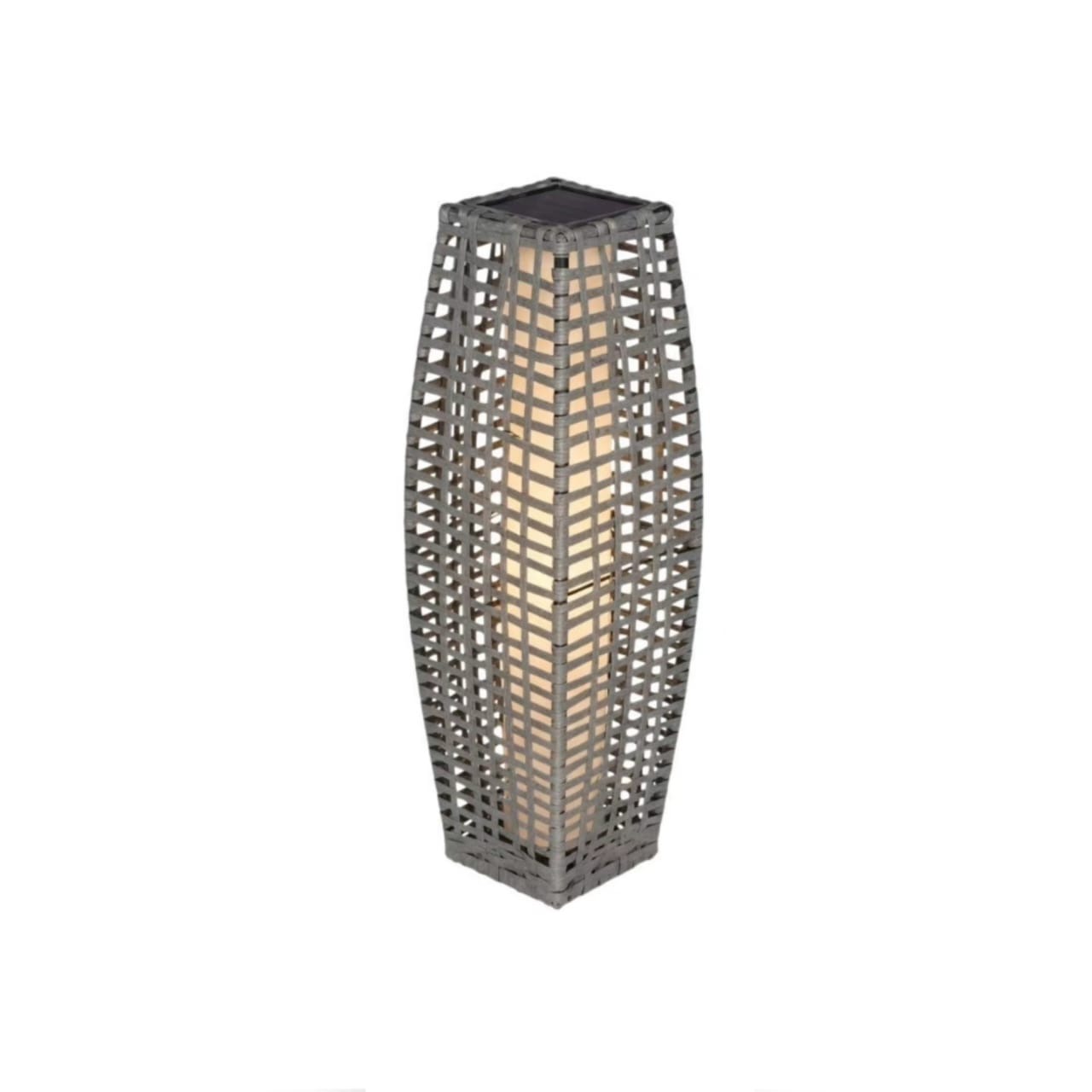 Outdoor floor lamp